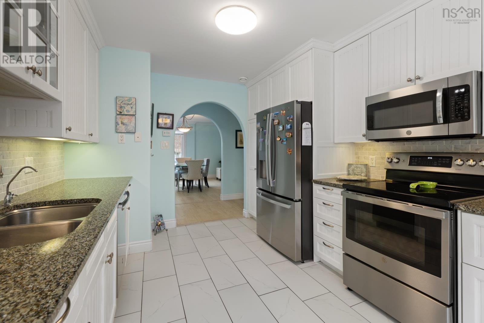205 Glen Arbour Way Property Photo 10