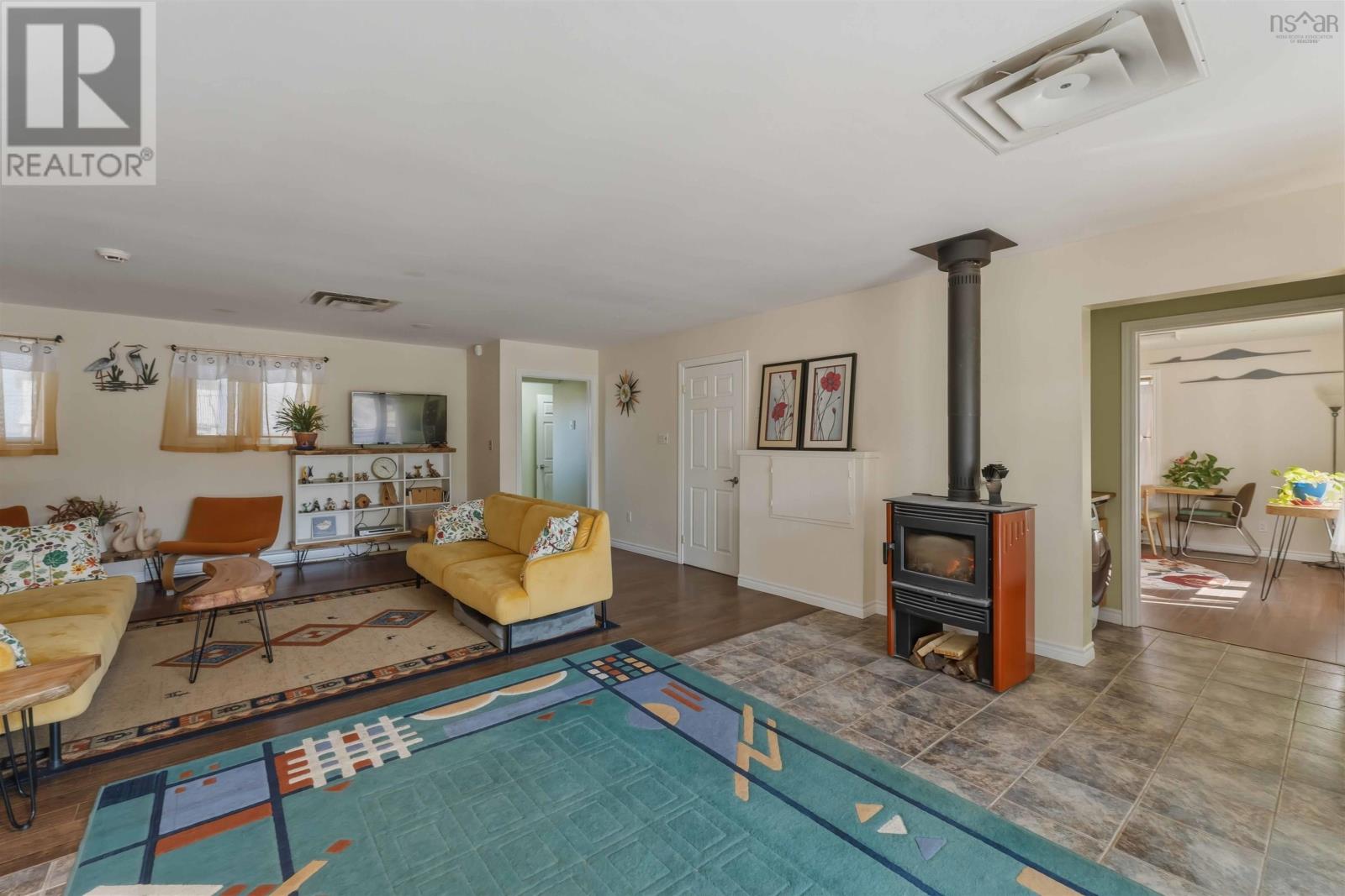 3213 Highway 1 Property Photo 13
