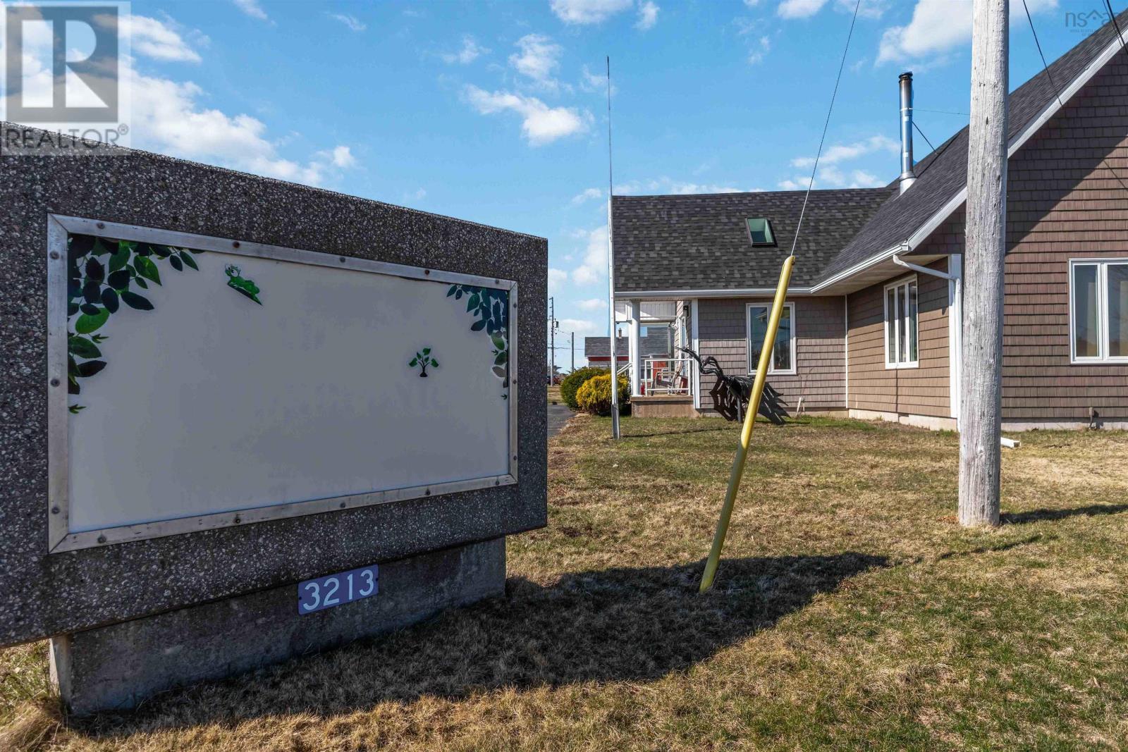 3213 Highway 1 Property Photo 50
