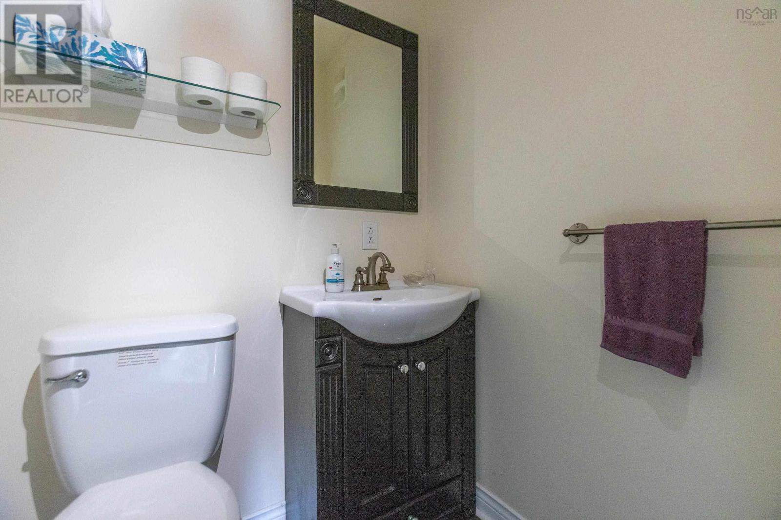 8002 Highway 209 Property Photo 18