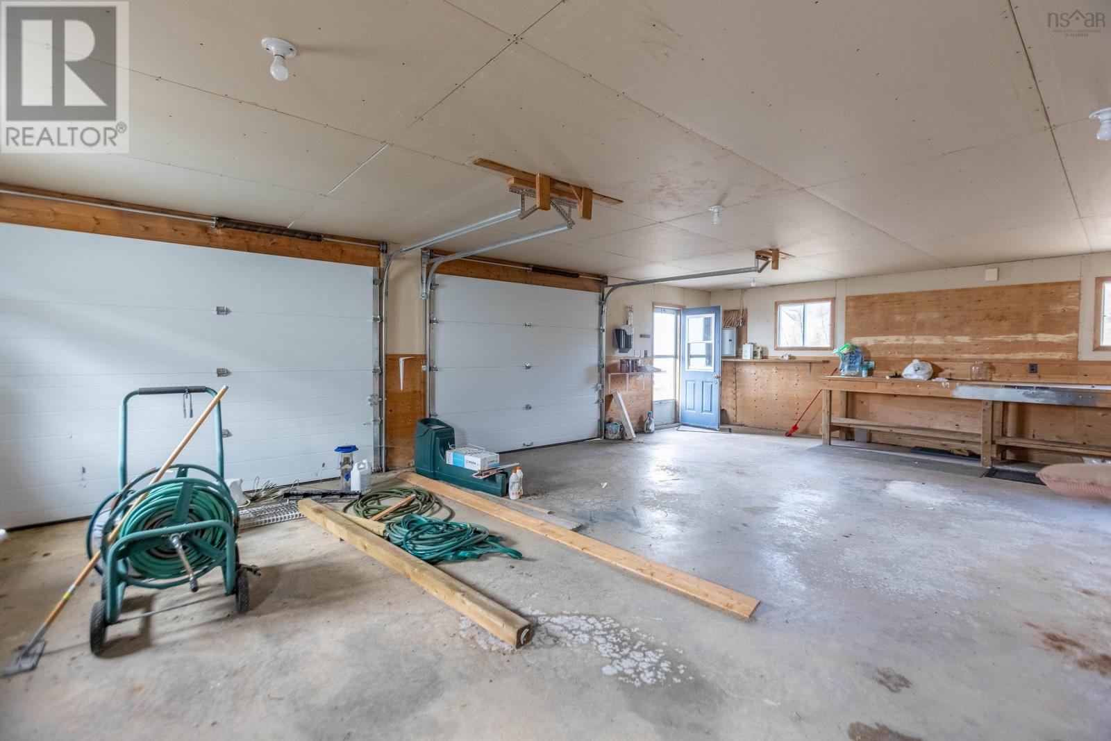 8002 Highway 209 Property Photo 43