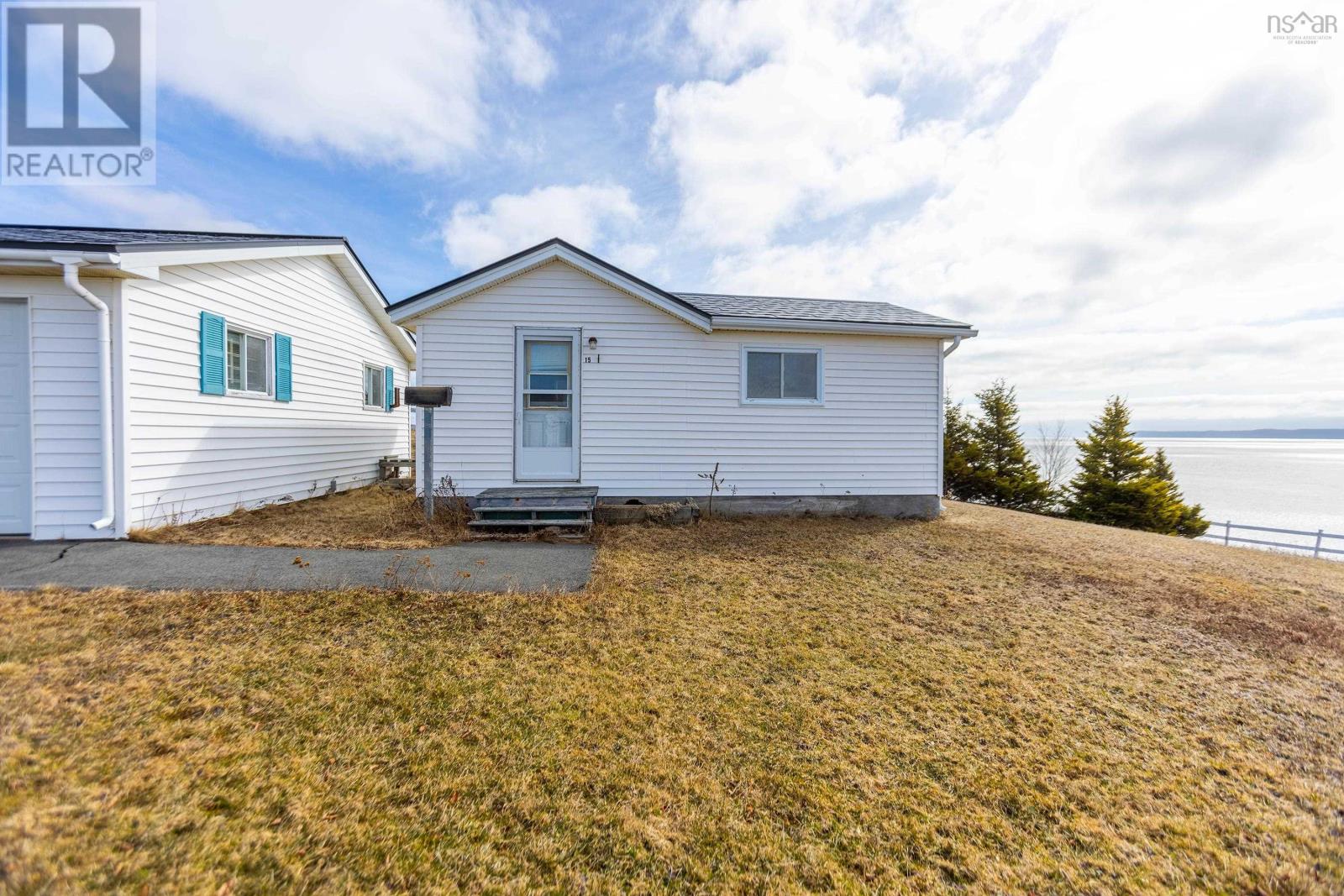 8002 Highway 209 Property Photo 44
