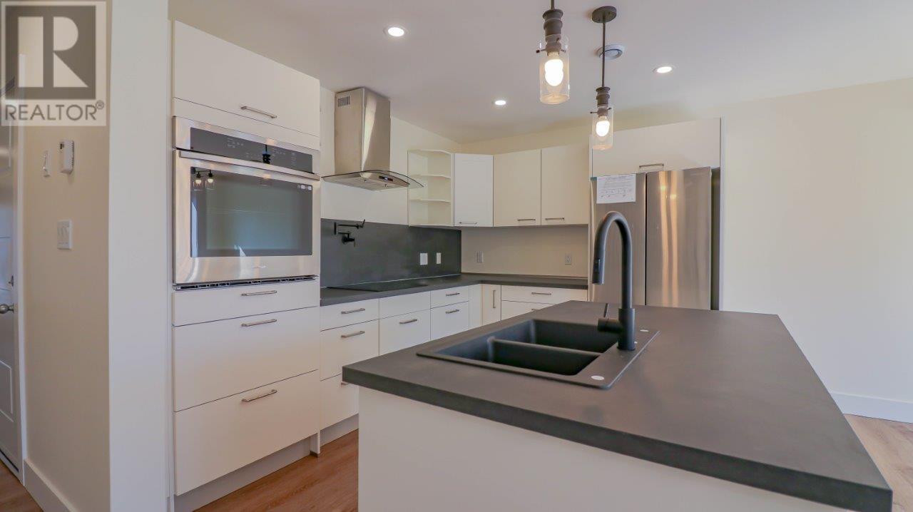 2 Enderis Lane Property Photo 14