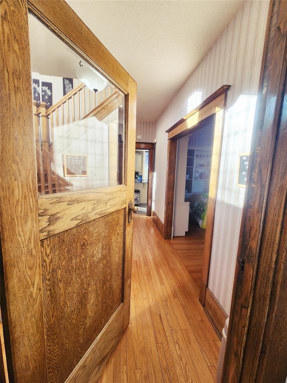 578 Mountain Avenue Property Photo 2
