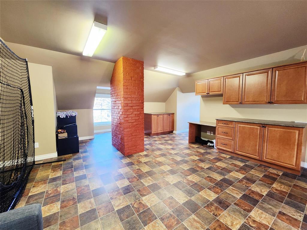 578 Mountain Avenue Property Photo 23