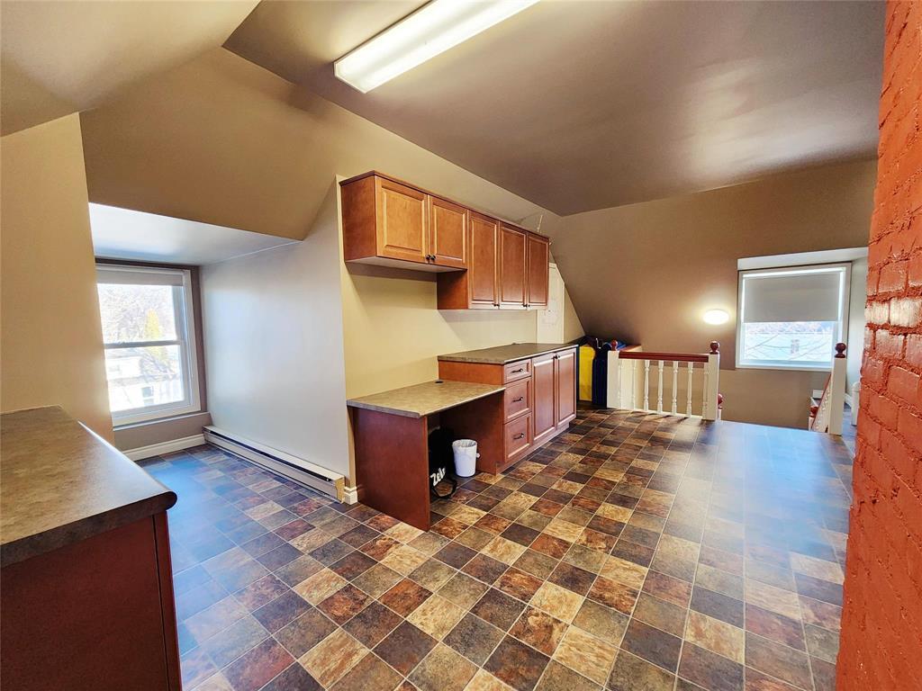 578 Mountain Avenue Property Photo 25