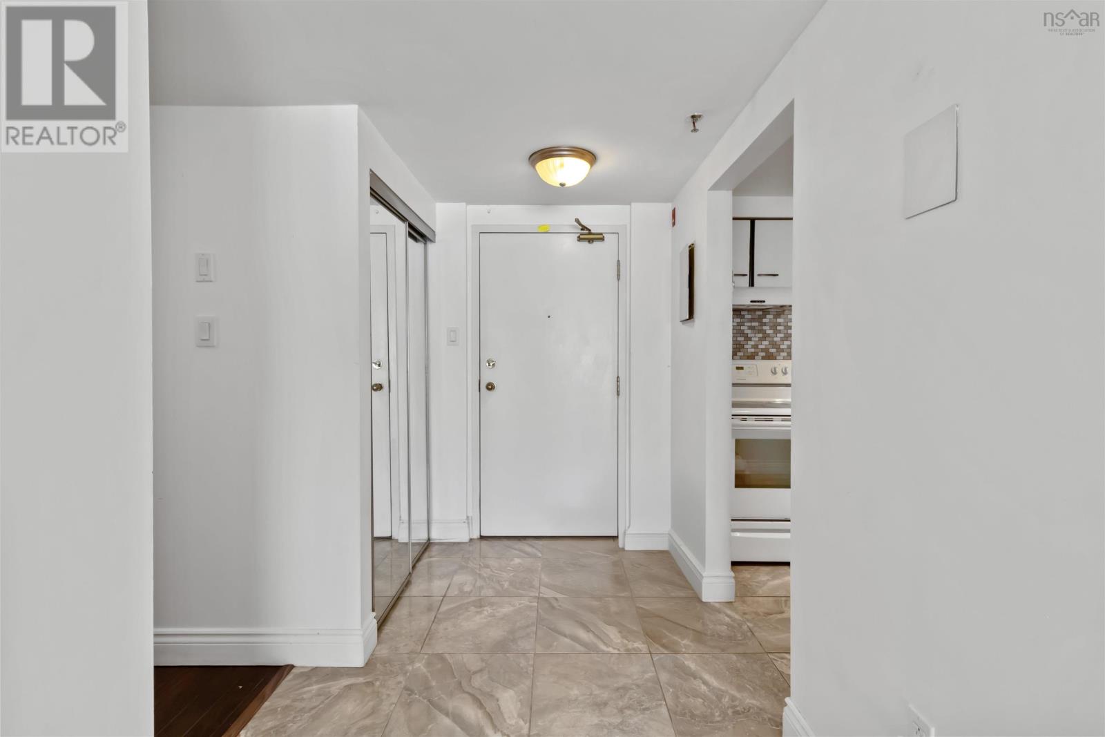 312 61 Nelsons Landing Boulevard Property Photo 3