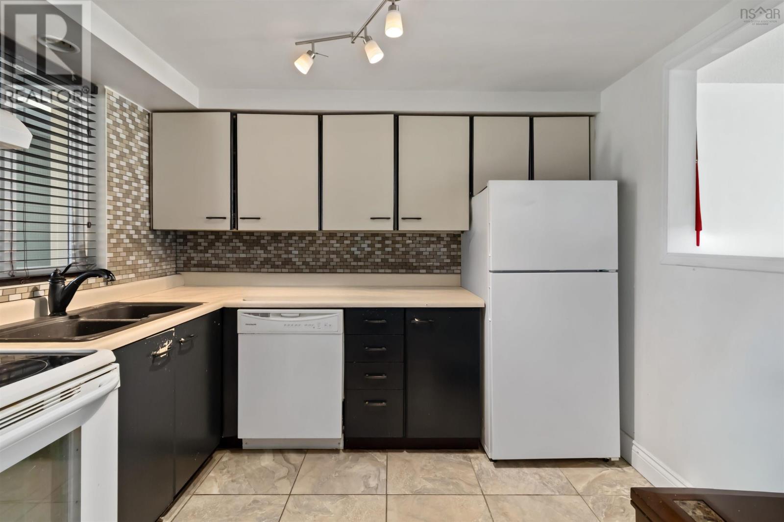 312 61 Nelsons Landing Boulevard Property Photo 6