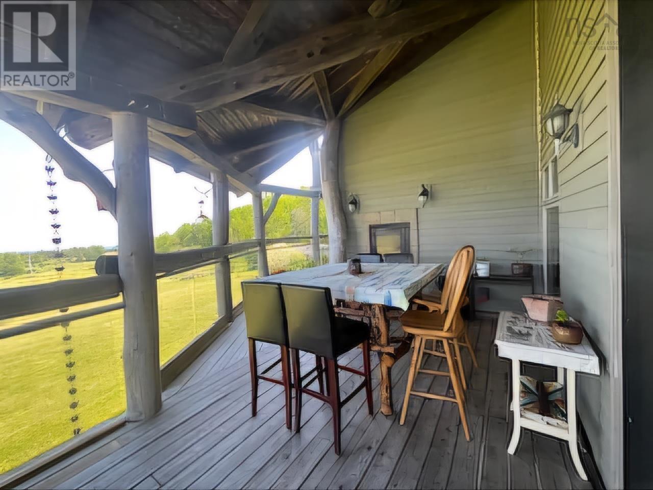 65 Meadow Breeze Lane Property Photo 14