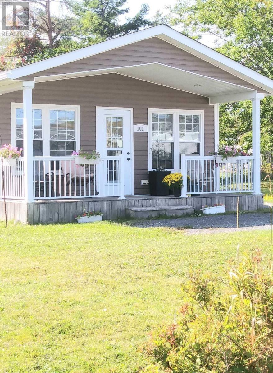 101 Acadia Avenue Property Photo 1