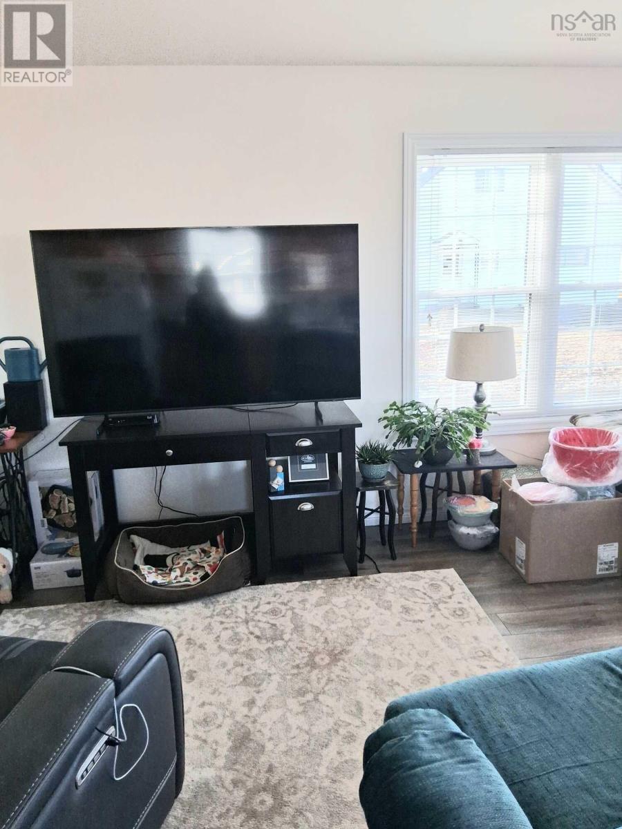 101 Acadia Avenue Property Photo 6