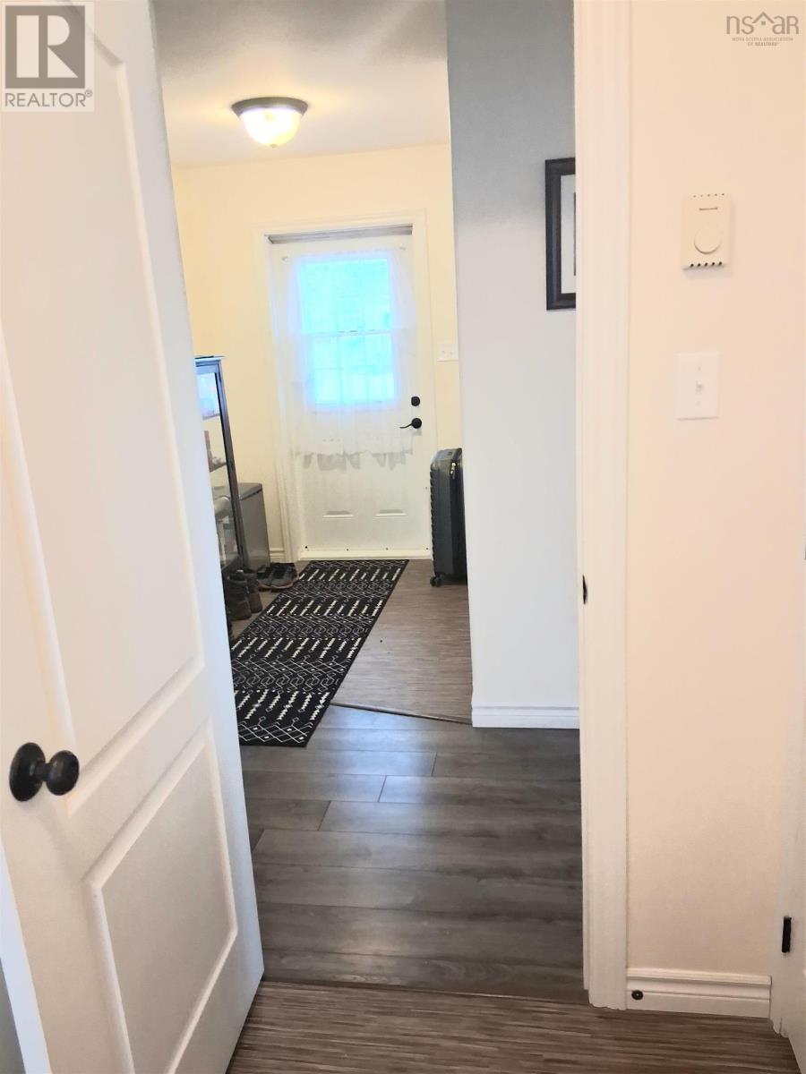 101 Acadia Avenue Property Photo 9
