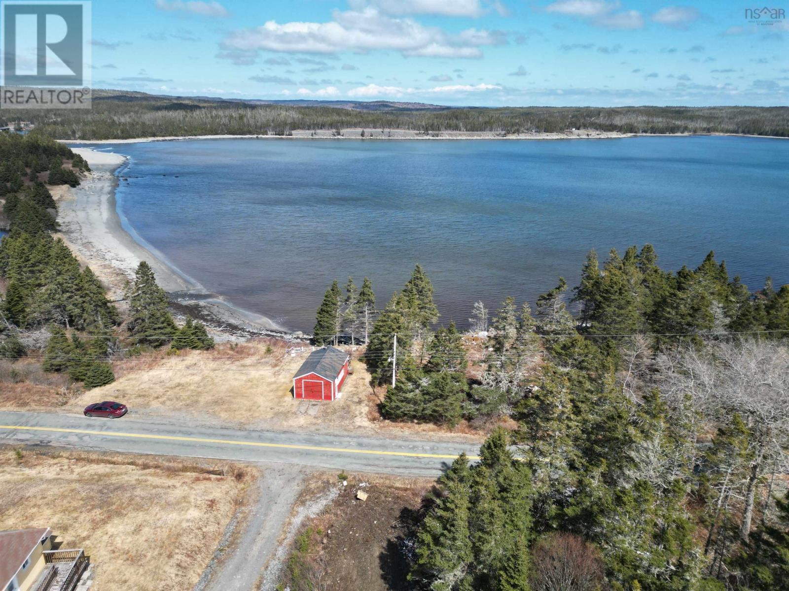 New Harbour Road Property Photo 1