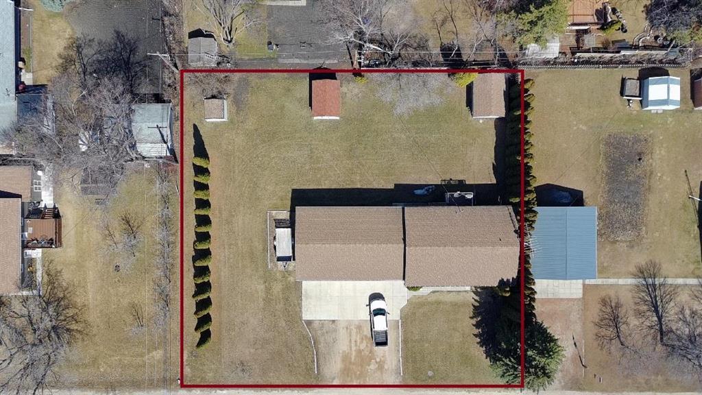 486 Aline Drive Property Photo 2