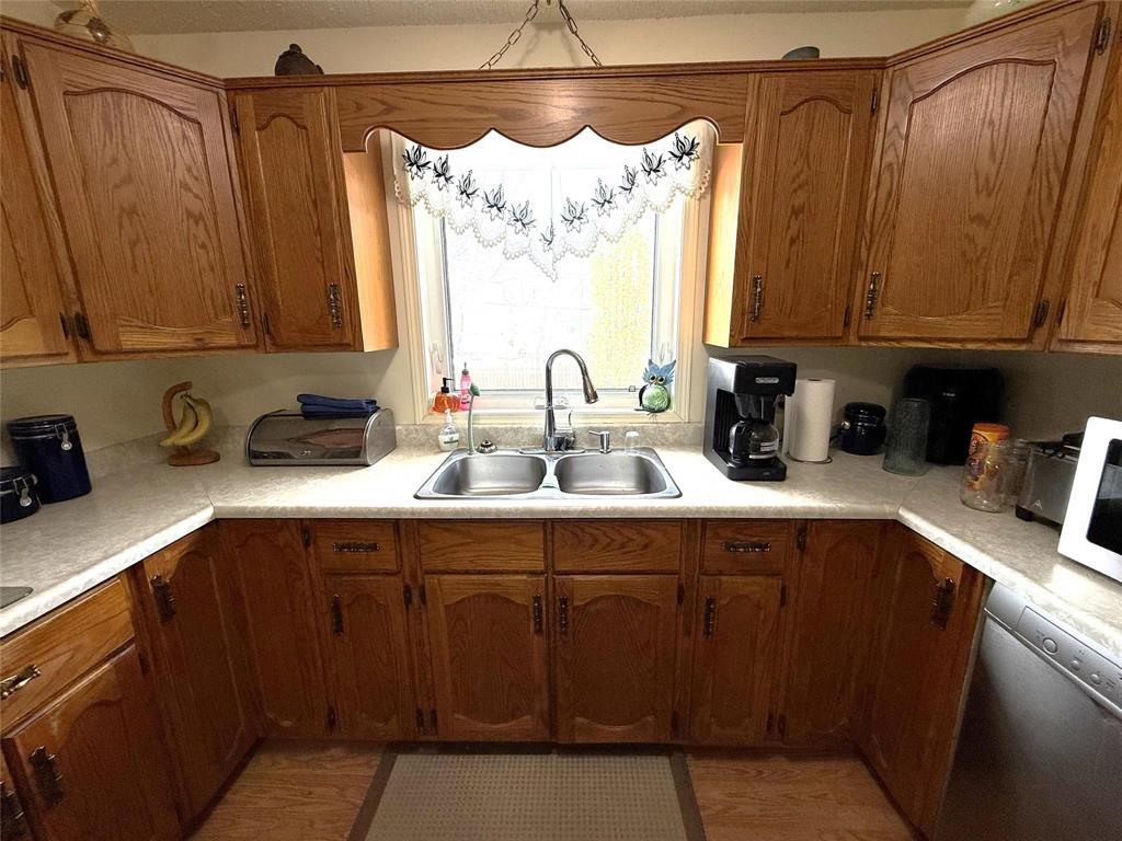 486 Aline Drive Property Photo 10