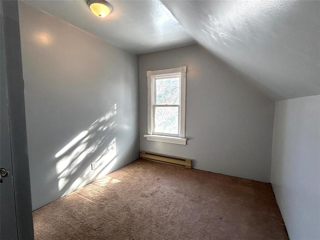 141 Louisa Avenue E Property Photo 10