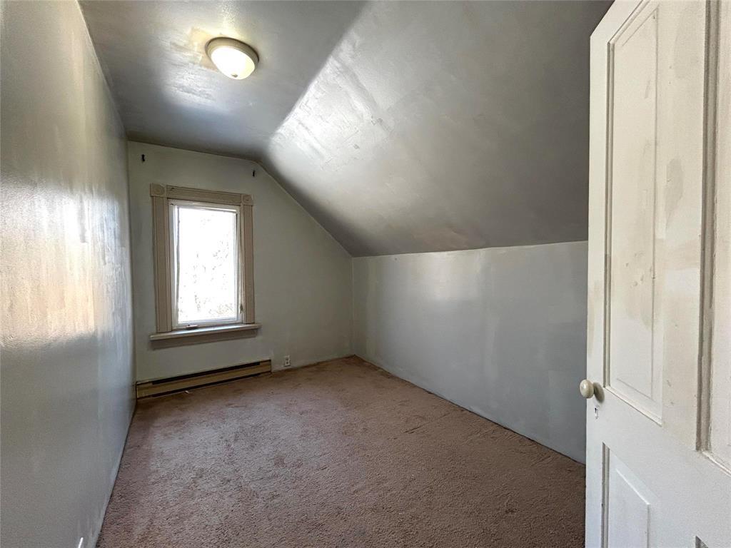141 Louisa Avenue E Property Photo 11