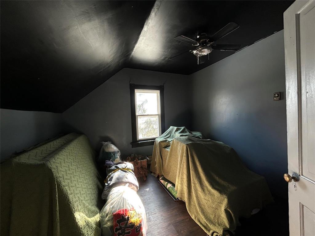 141 Louisa Avenue E Property Photo 12