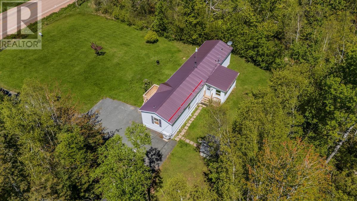 3330 Highway 6 Property Photo 3