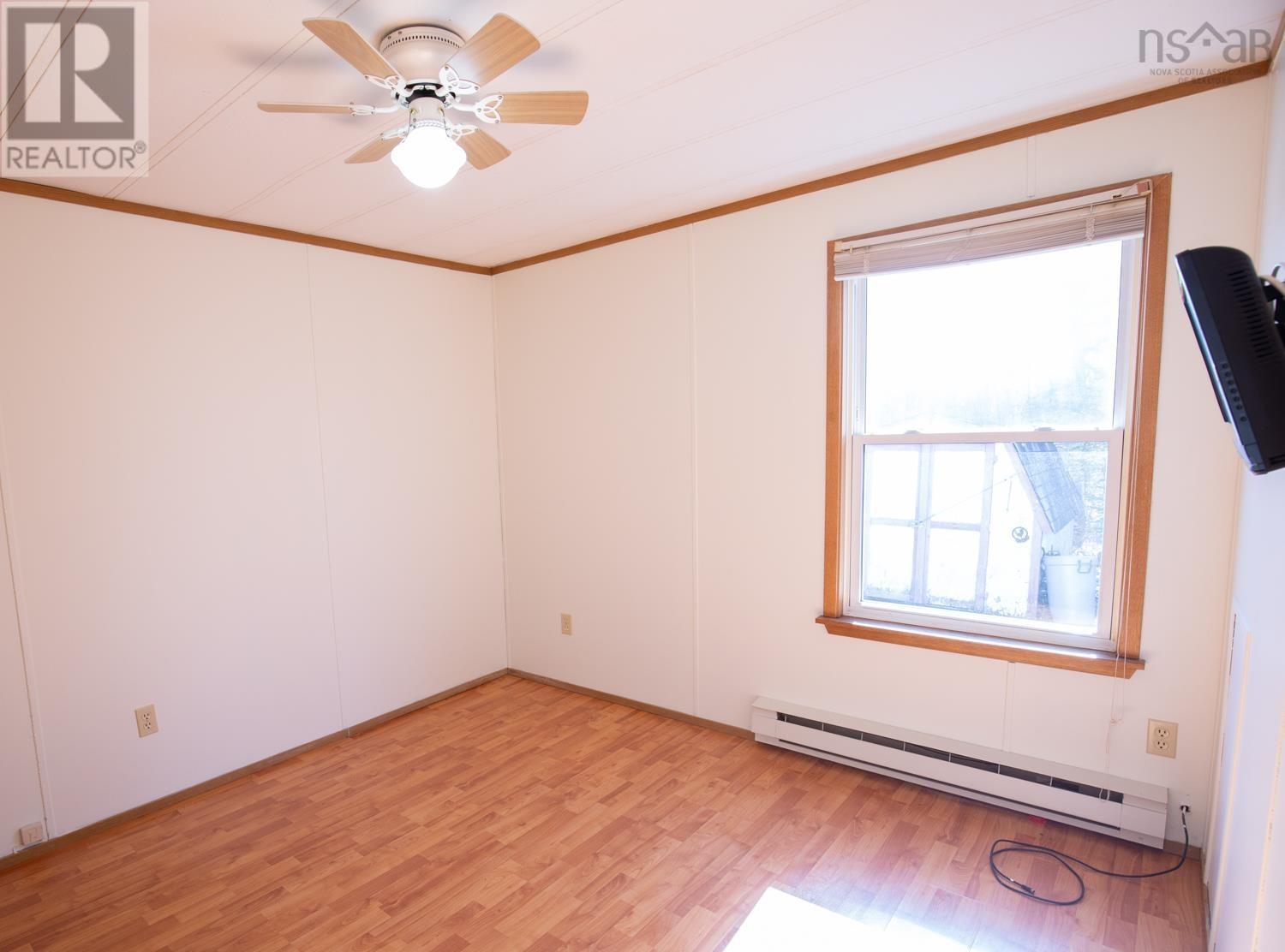 3330 Highway 6 Property Photo 22