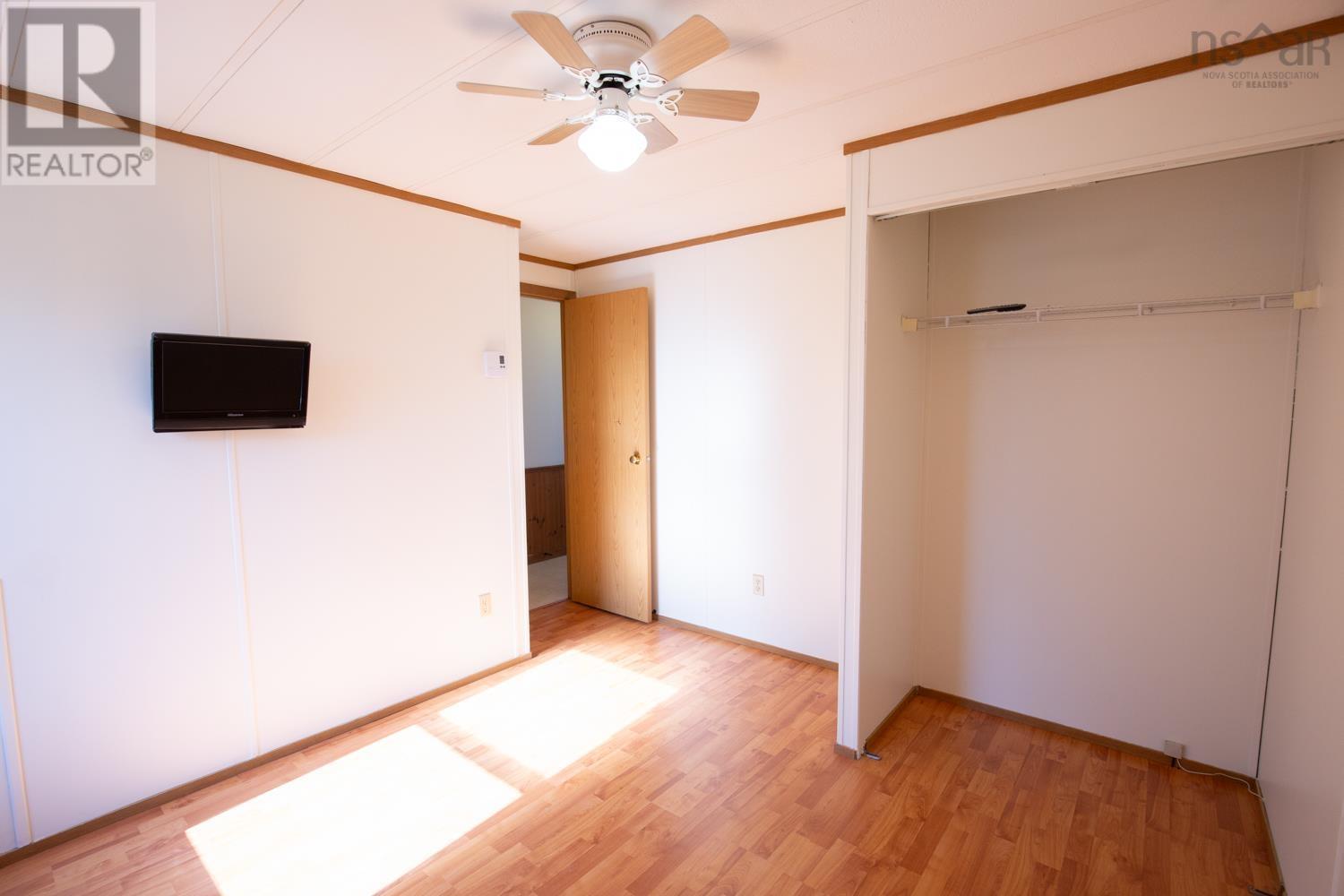 3330 Highway 6 Property Photo 23