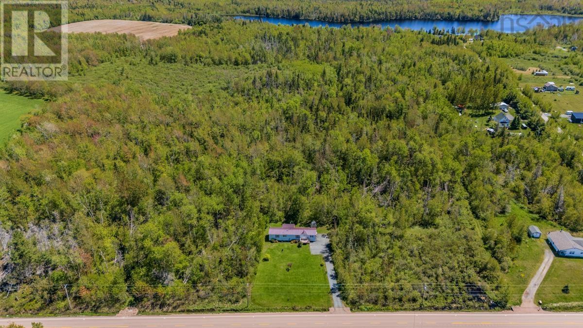 3330 Highway 6 Property Photo 28
