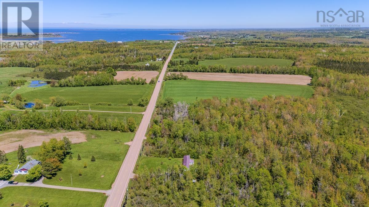3330 Highway 6 Property Photo 33