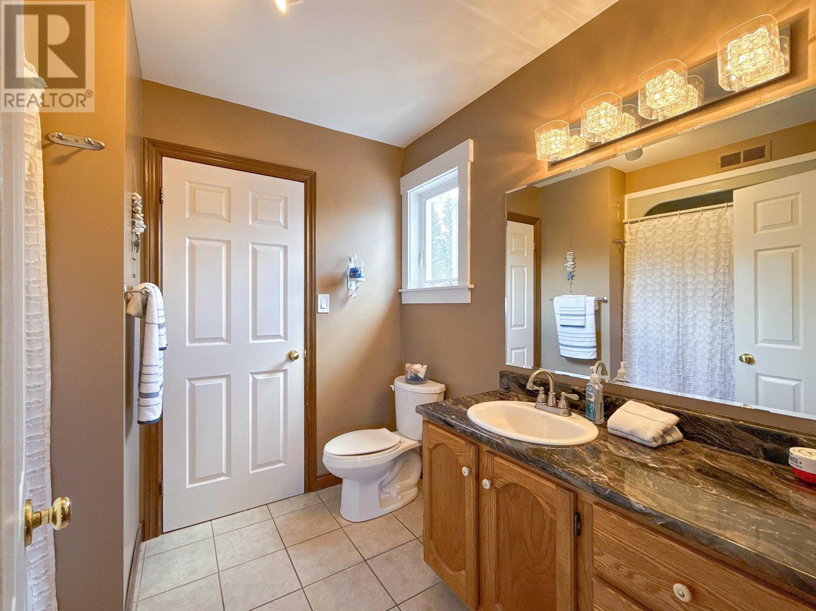 6 Fox Run Drive Property Photo 25