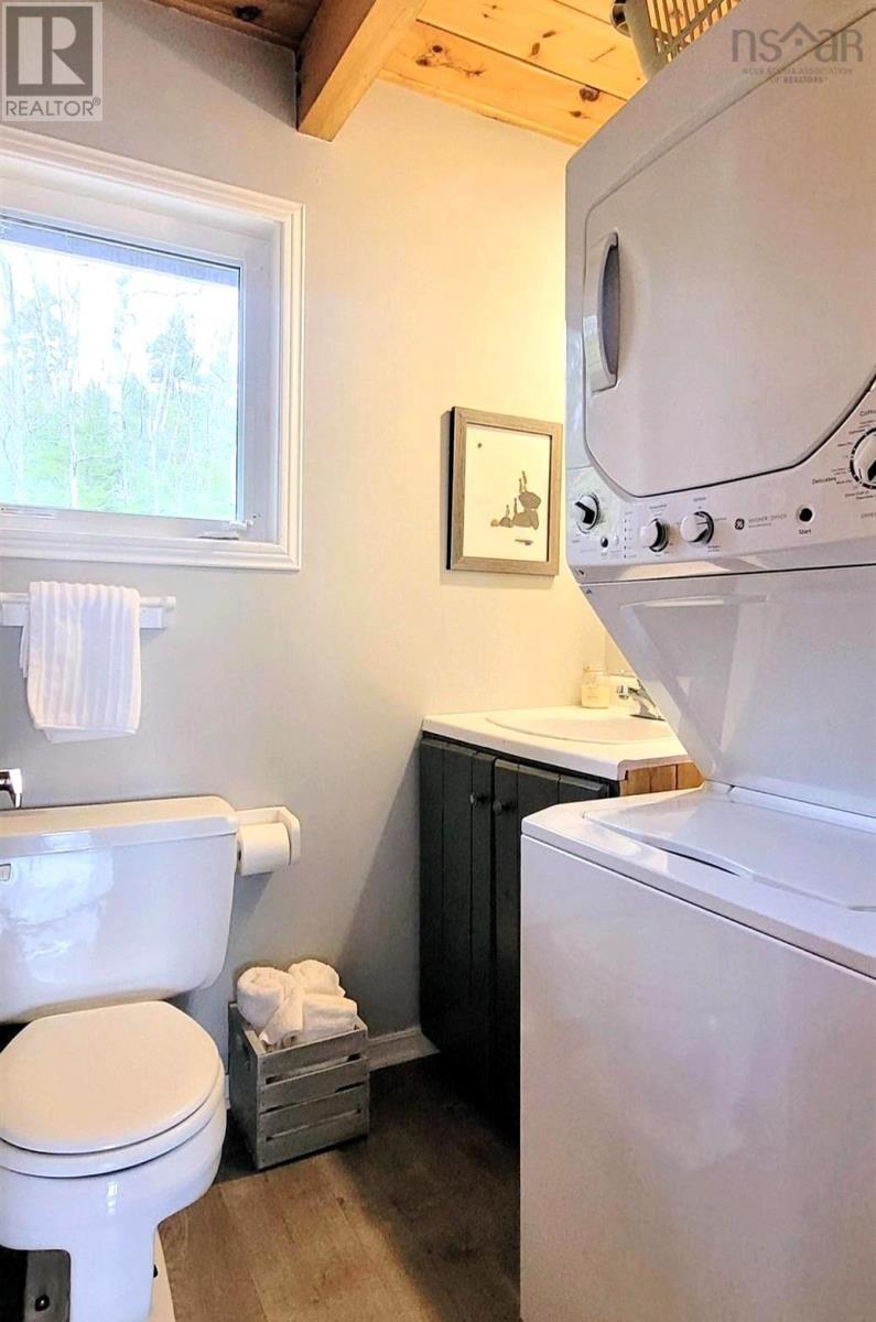 72 Spring Tide Lane Property Photo 9