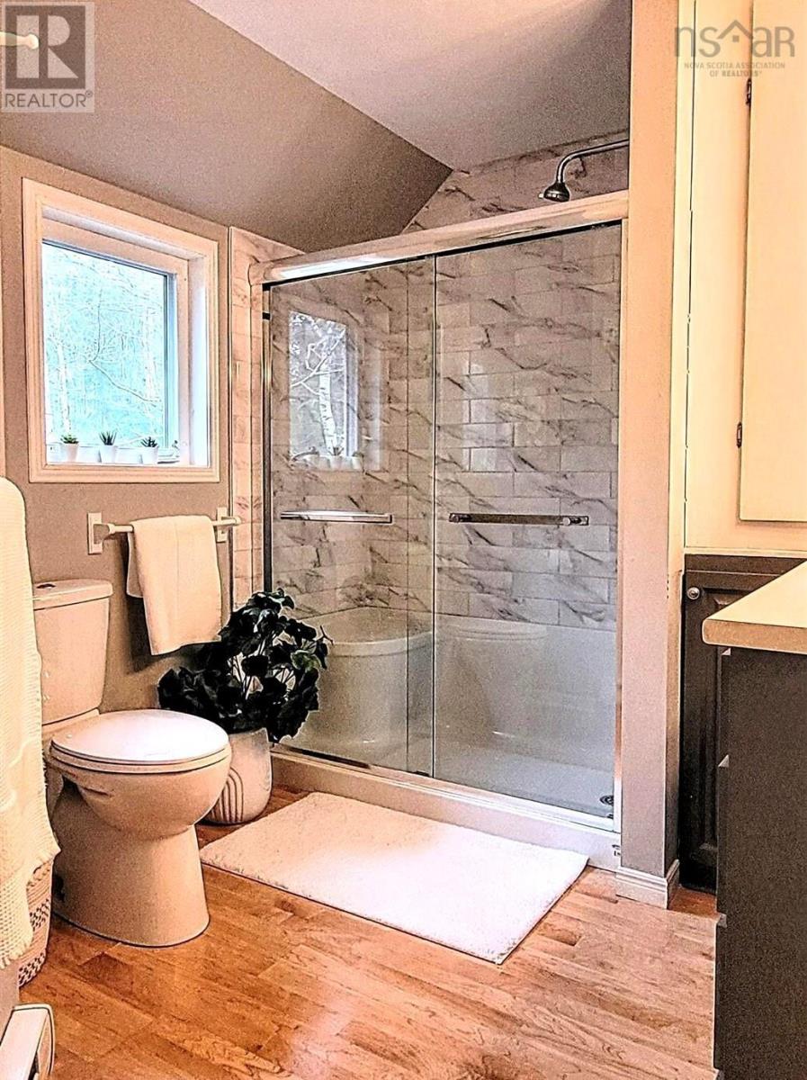 72 Spring Tide Lane Property Photo 19