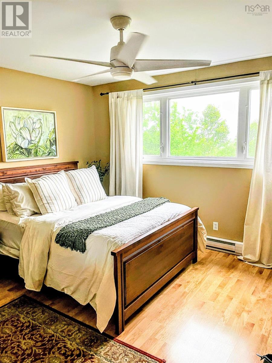 72 Spring Tide Lane Property Photo 22