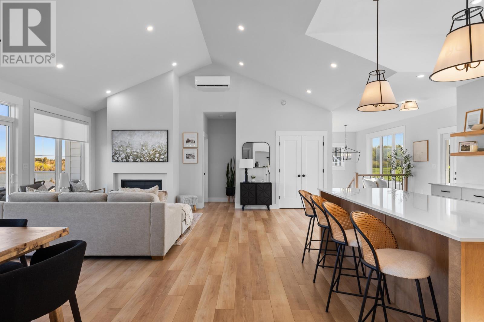 9 Lennys Lane Property Photo 6
