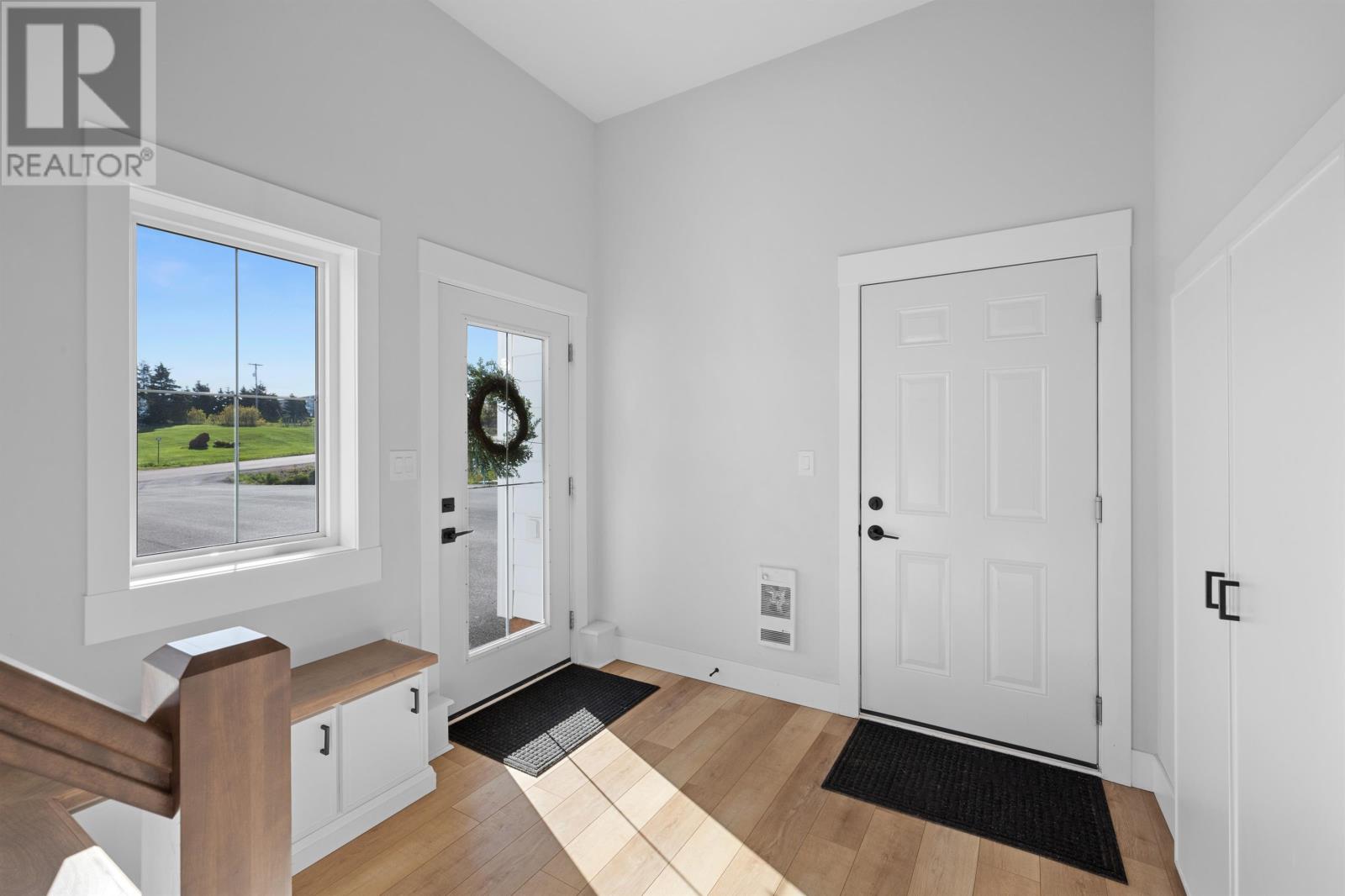 9 Lennys Lane Property Photo 32