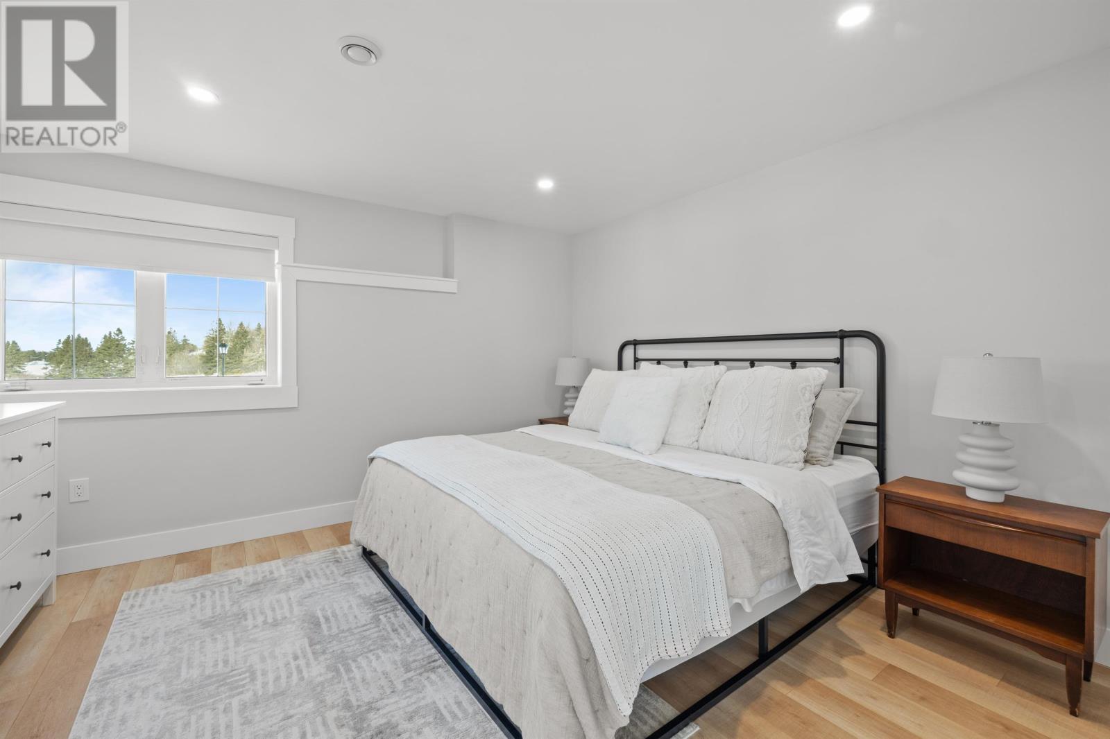 9 Lennys Lane Property Photo 38