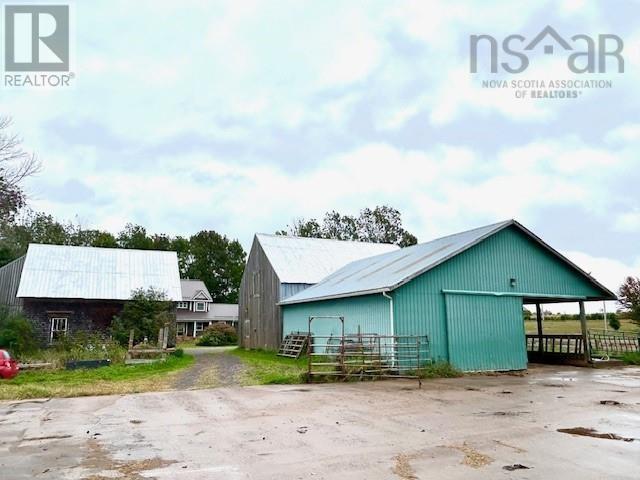 1143 Upper River John Road Property Photo 14