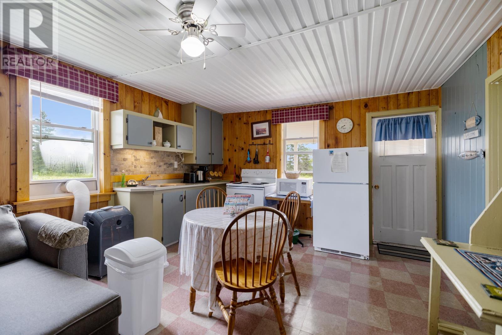 6888 Route 13 Property Photo 37