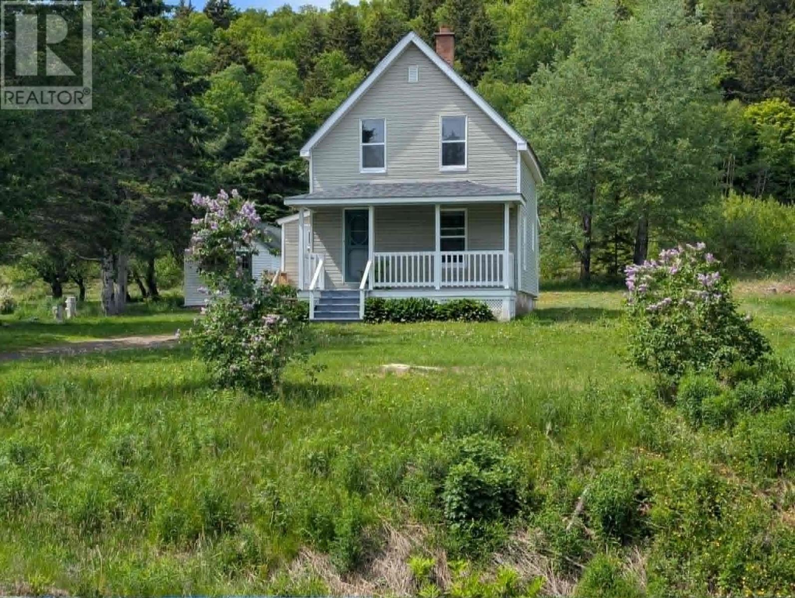 6183 Highway 209 Property Photo 2