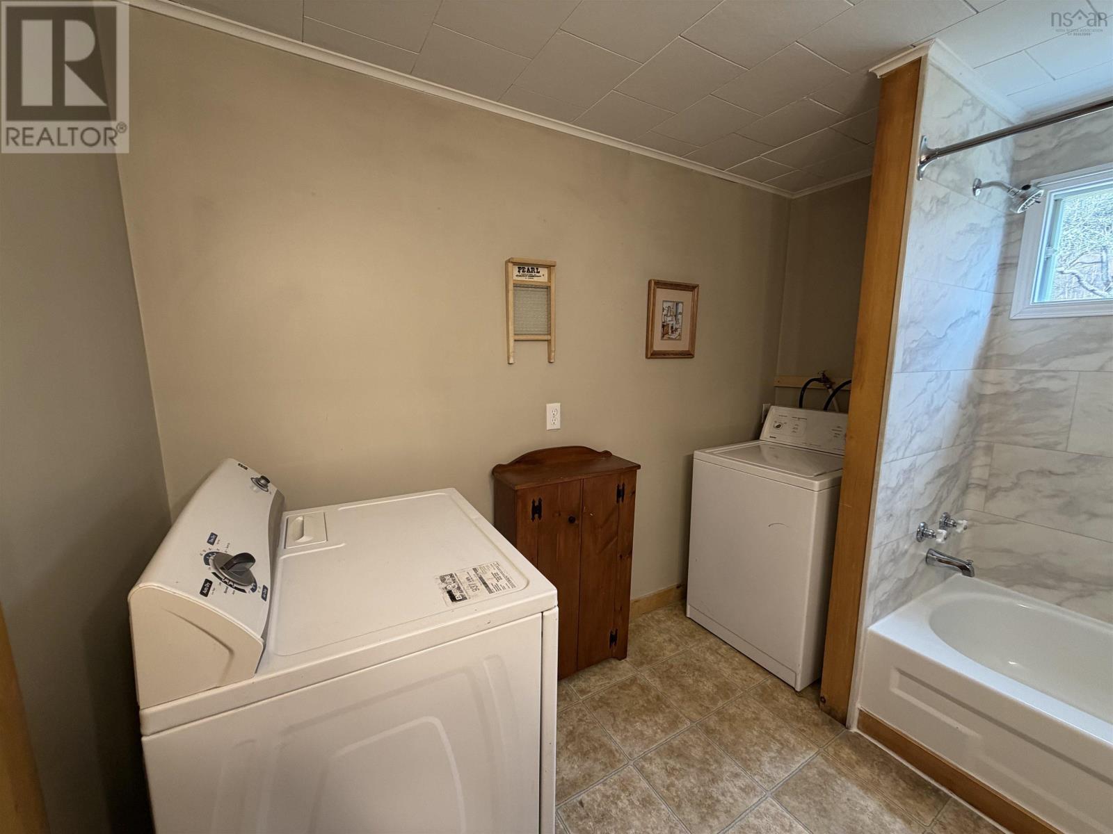 6183 Highway 209 Property Photo 11