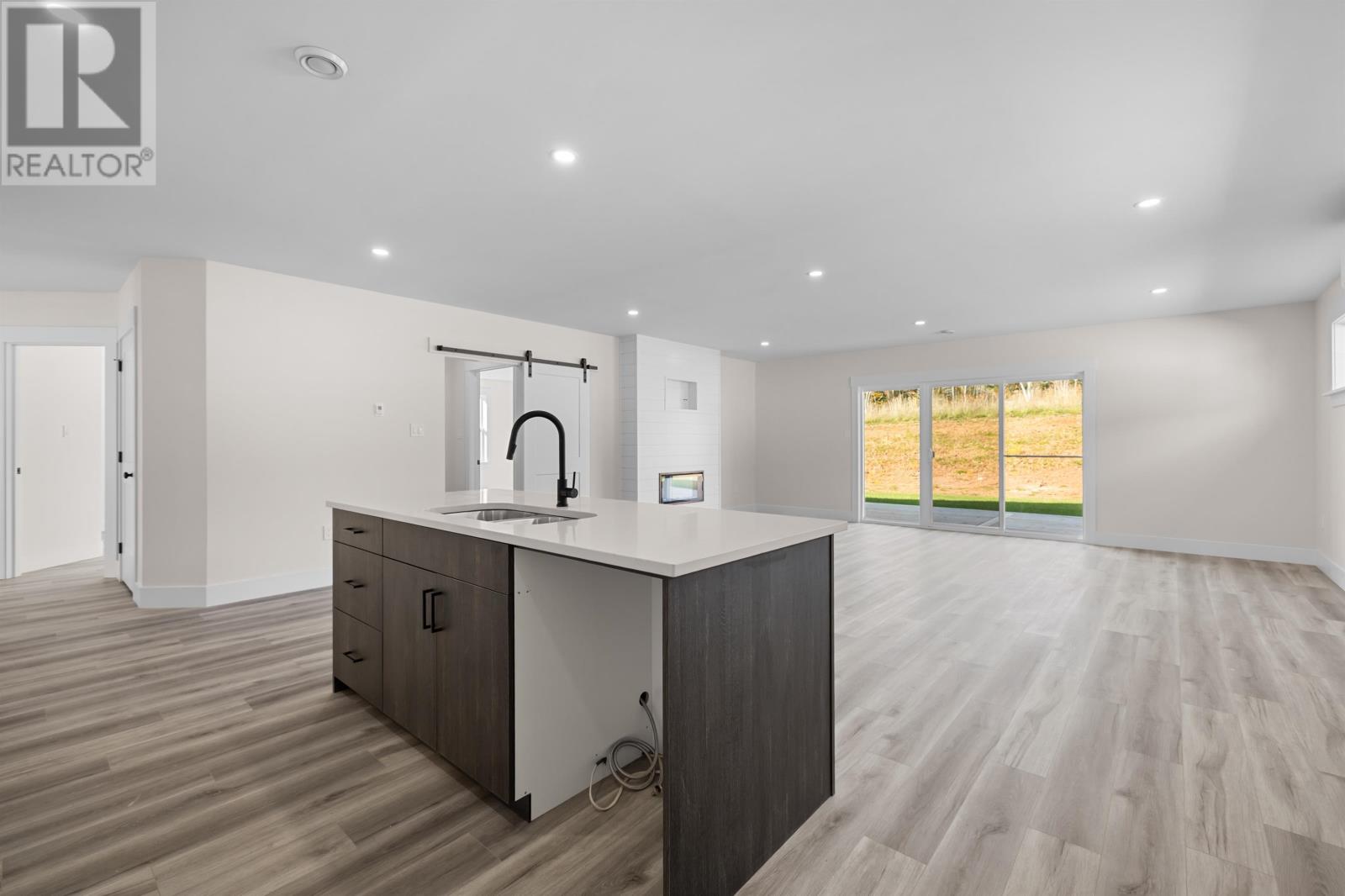 67 Alice Avenue Property Photo 10