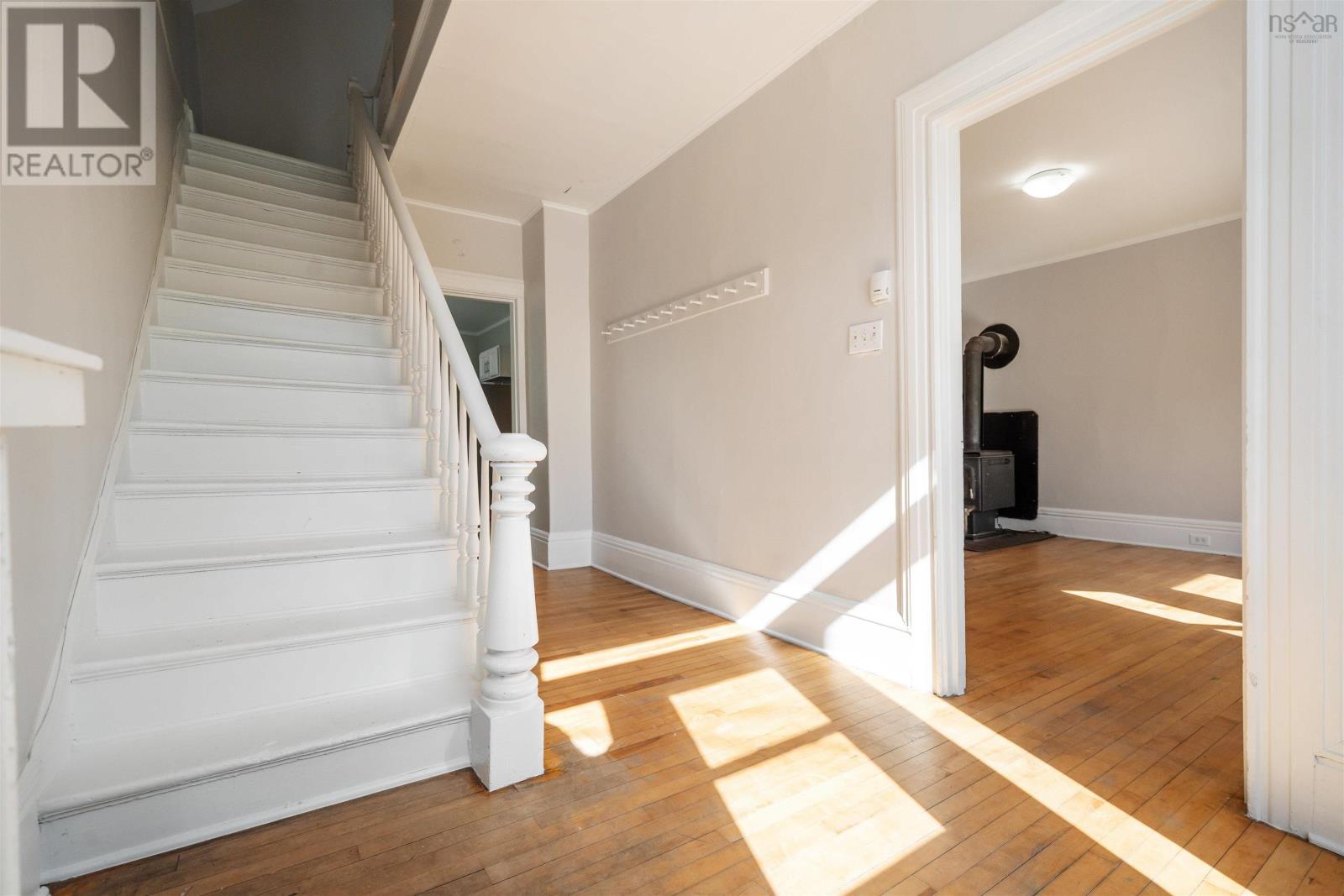 213 Temperance Street Property Photo 6