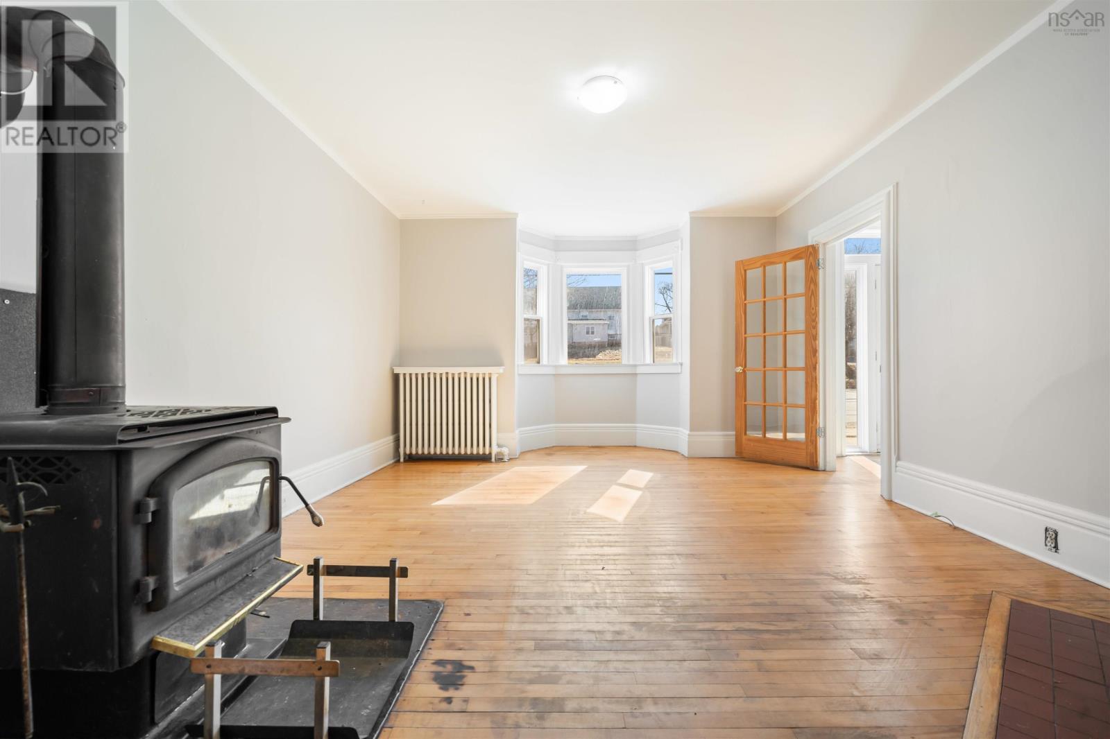 213 Temperance Street Property Photo 10