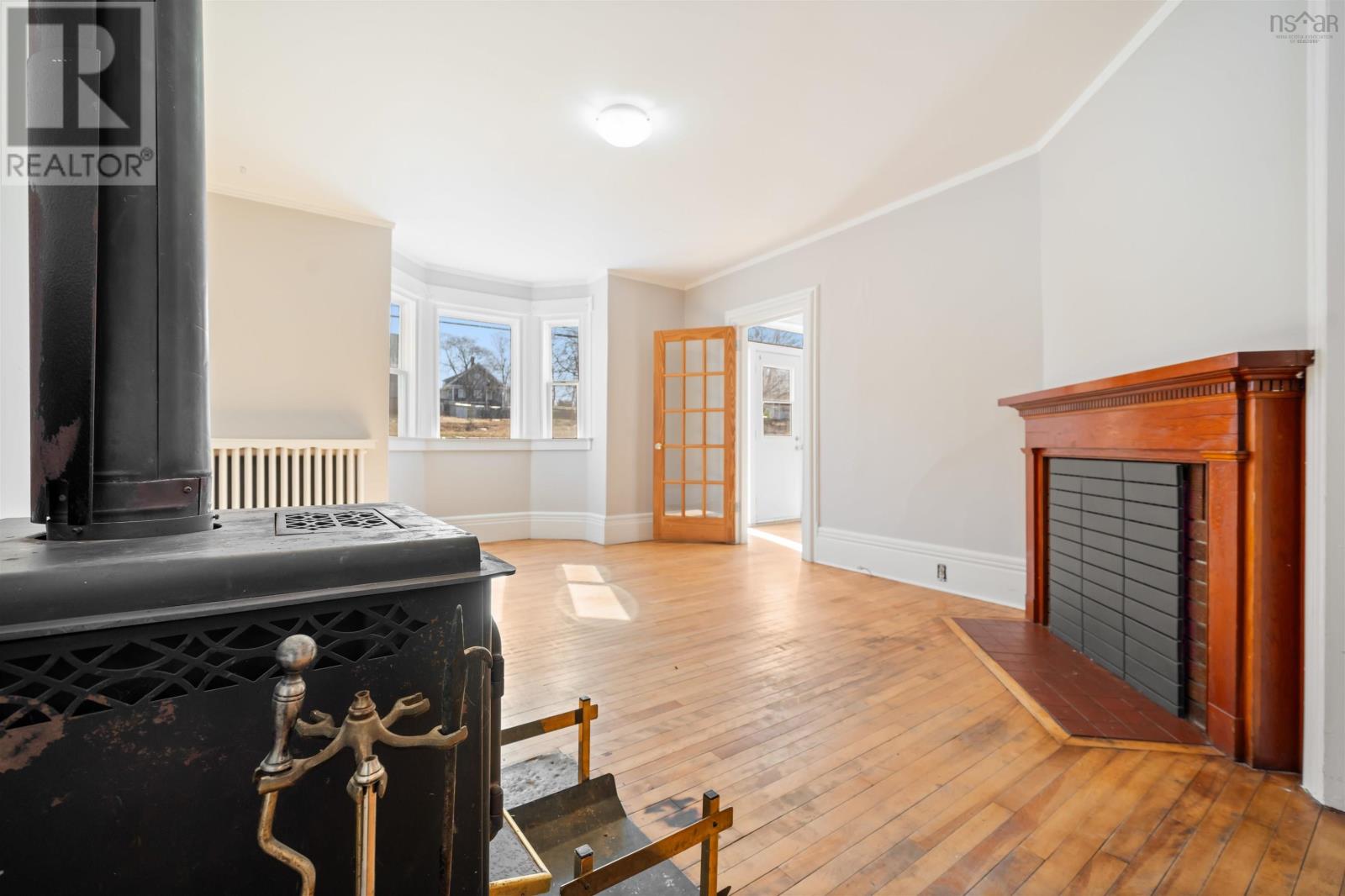 213 Temperance Street Property Photo 11