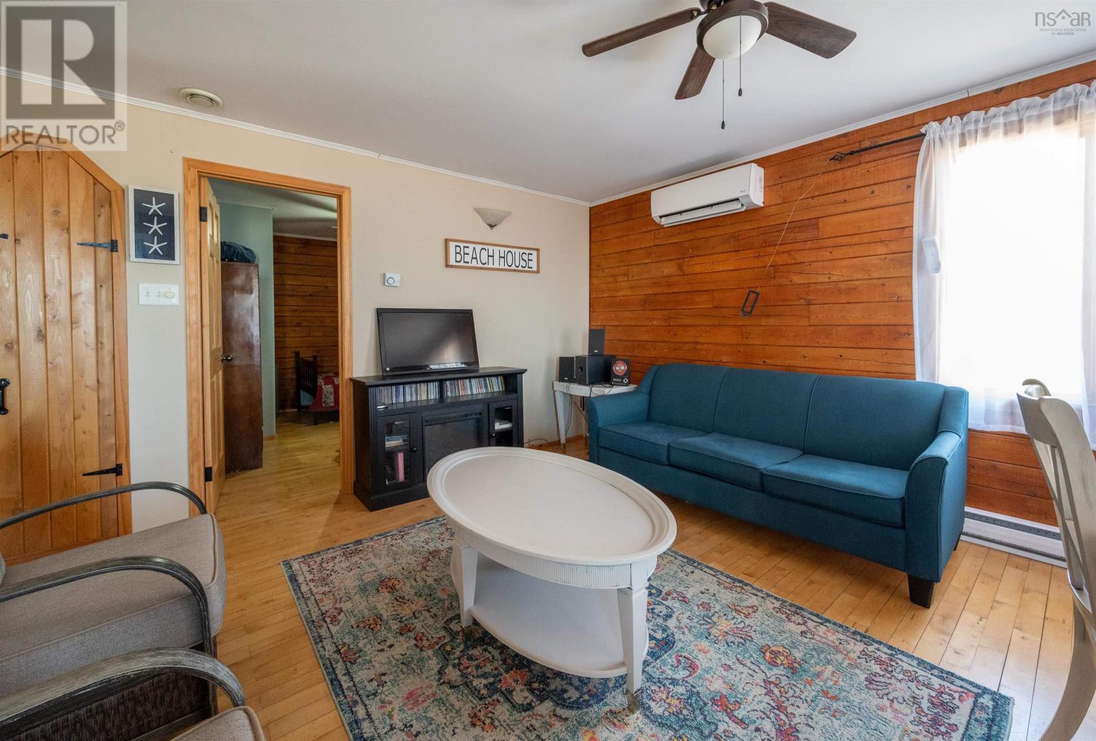 7 1120 Sand Point Road Property Photo 9