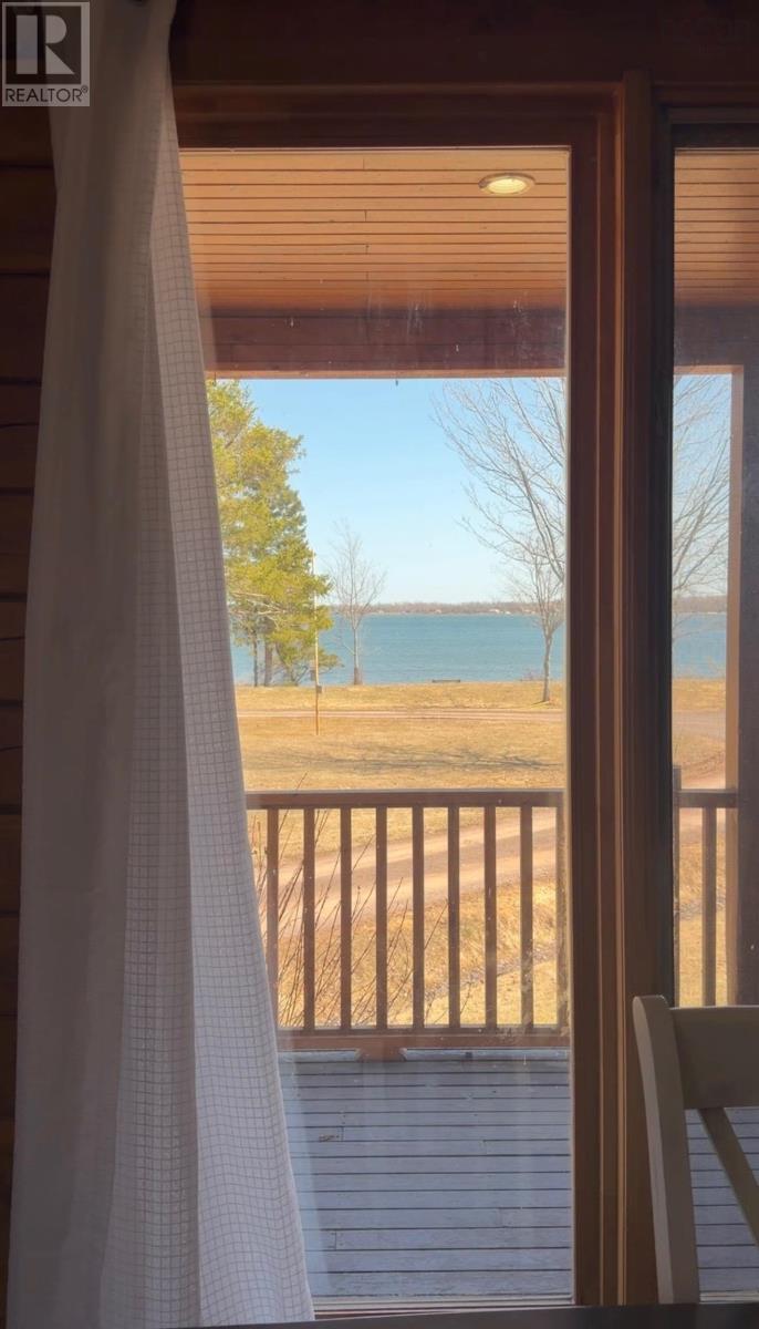 7 1120 Sand Point Road Property Photo 21