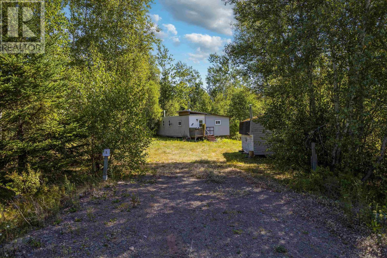 392 Island Road Property Photo 3