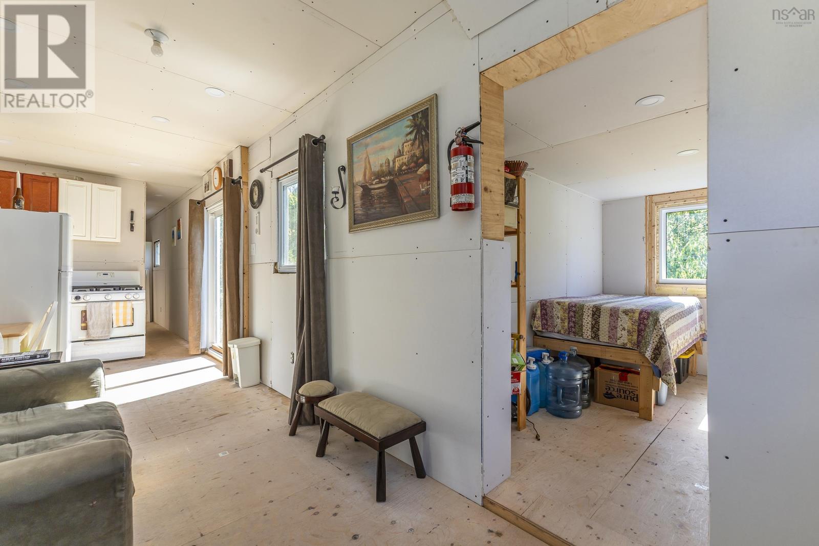 392 Island Road Property Photo 6