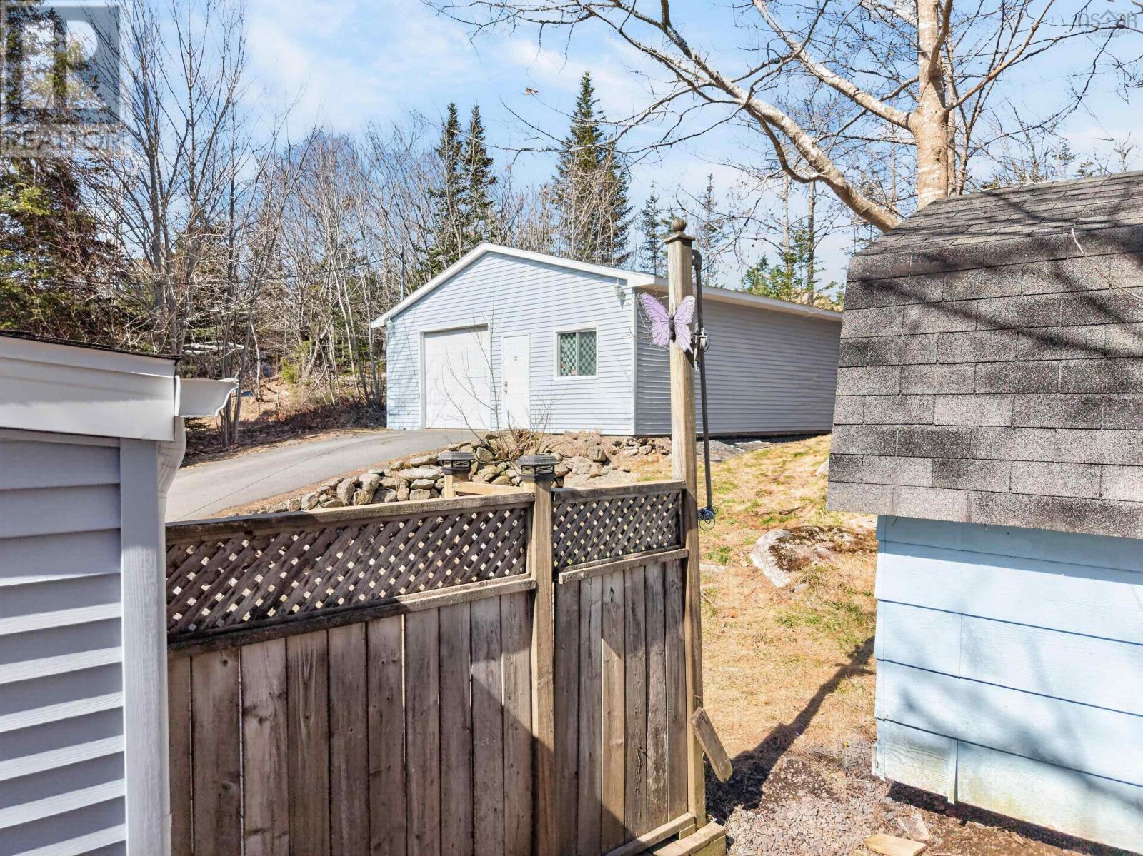 60 Lindhurst Drive Property Photo 26