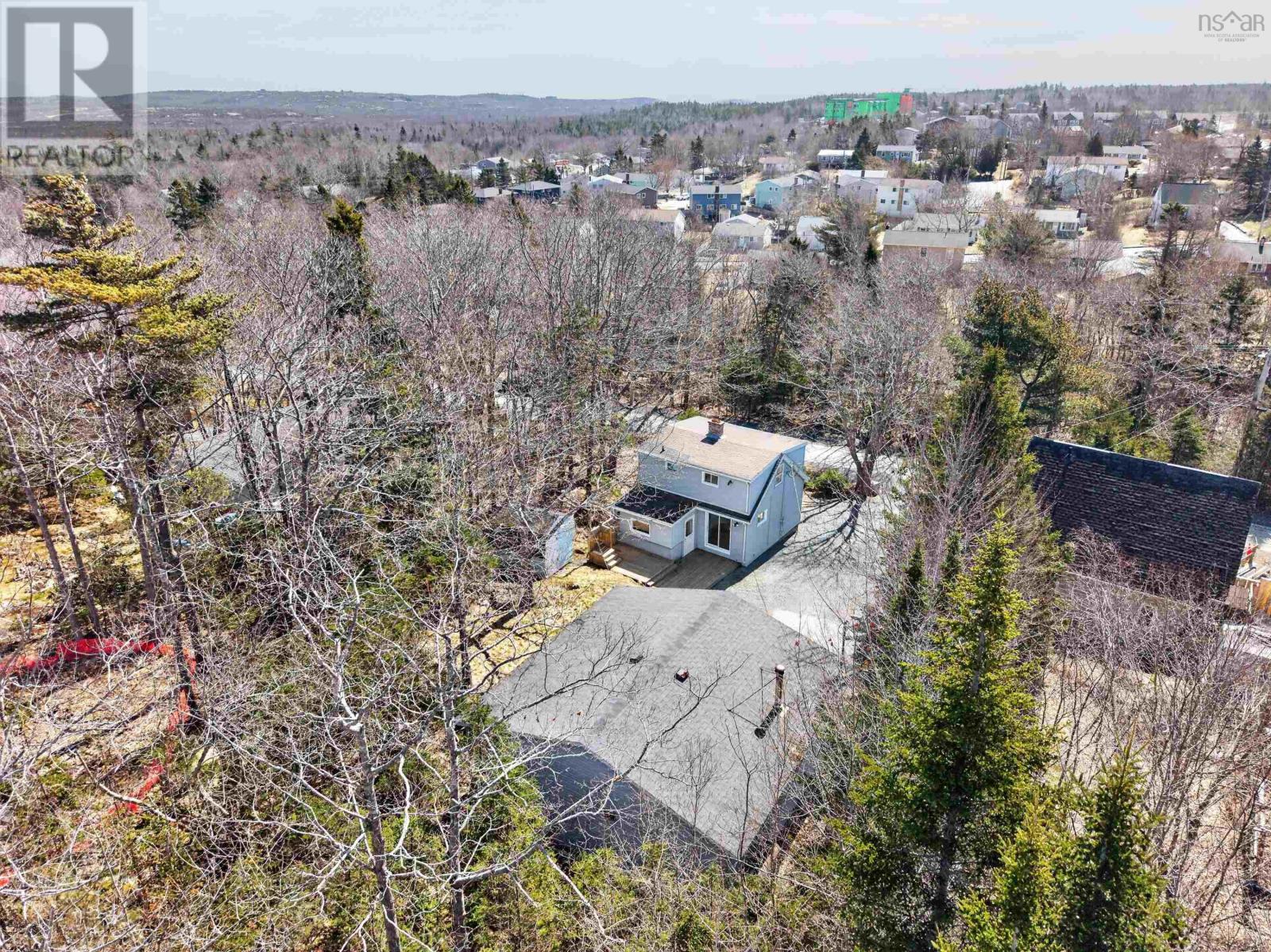 60 Lindhurst Drive Property Photo 28