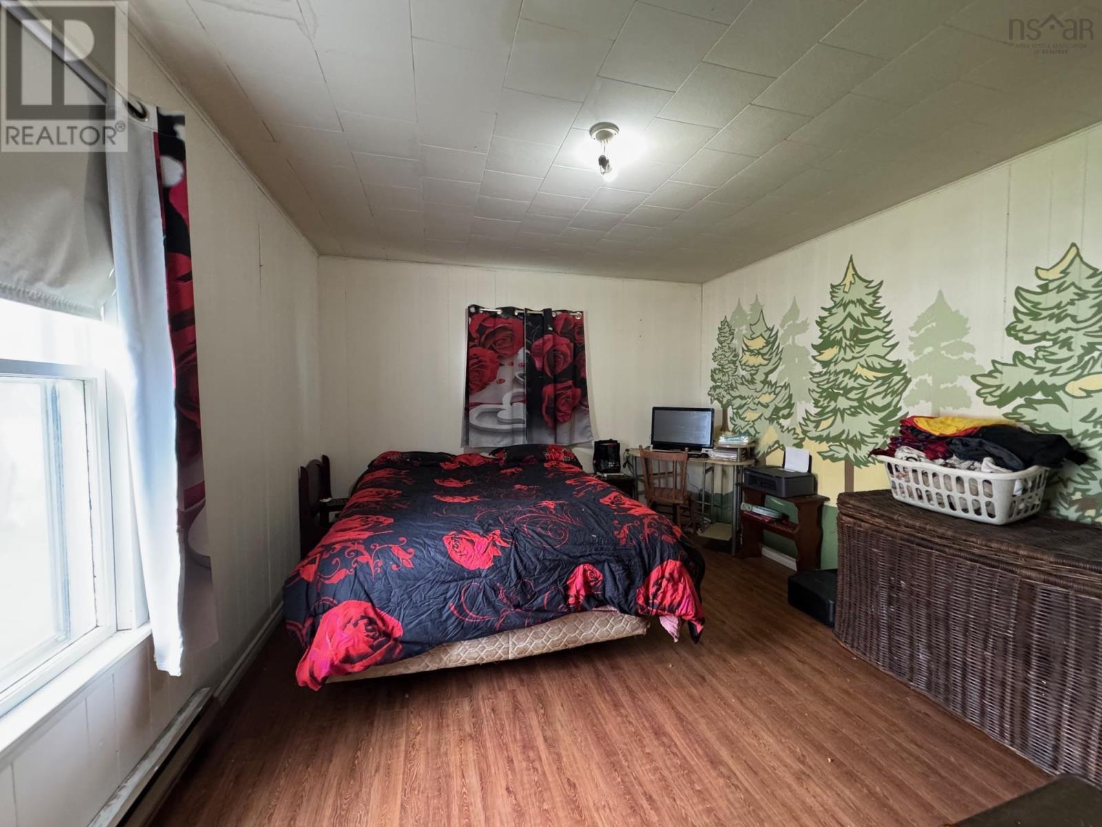 9773 Highway 8 Property Photo 10