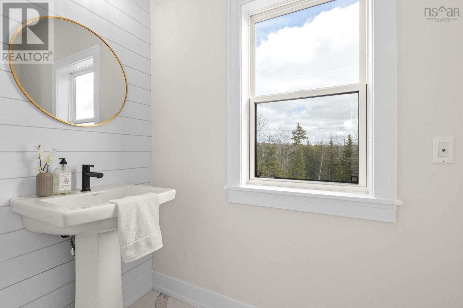 209 Orchid Court Property Photo 21